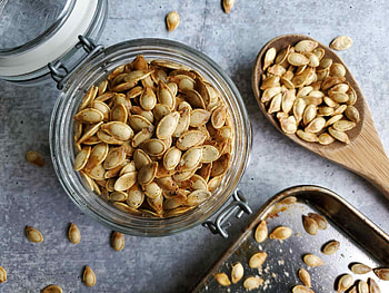 Soaked roasted pumpkin, Crunchy seeds, Homestead recipe, Plant-based snack HD wallpaper