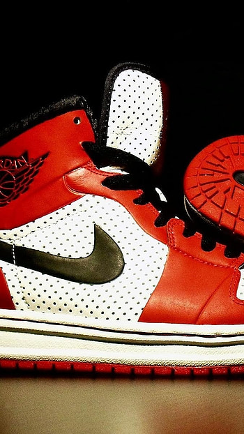 Jordan 1, Red And White, Shoes HD phone wallpaper