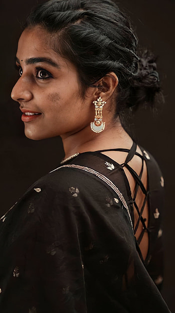 Rajisha Vijayan, malayalam actress HD phone wallpaper