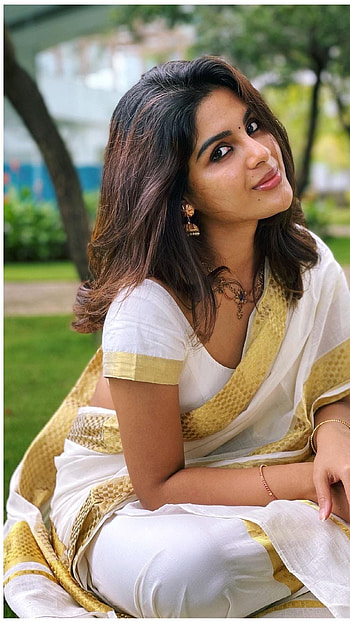 Samyukta menon, happy onam HD phone wallpaper