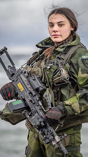 Army, Female Officer Shoulders, female officer soldiers HD phone wallpaper