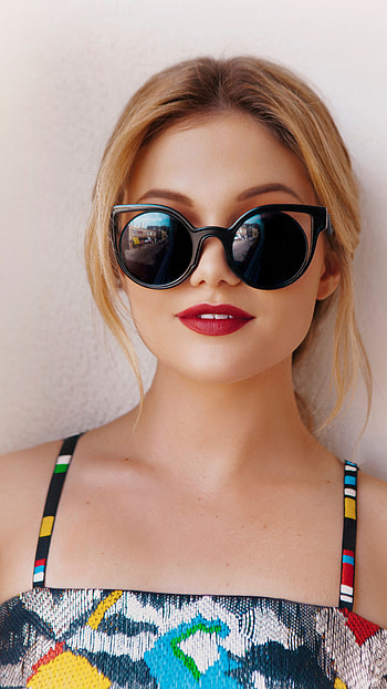 Olivia Holt, hollywood actress, model, glasses, glamorous HD phone wallpaper