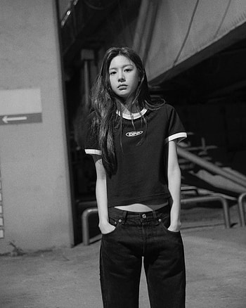 Go Yoon Jung HD phone wallpaper