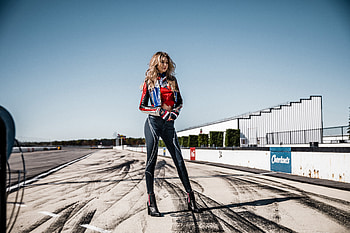 Gigi Hadid Tommy Hilfiger Campaign, gigi-hadid, celebrities, girls, hoot, tommy-hilfiger HD wallpaper