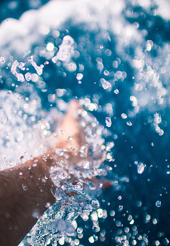 Water, Macro, Glare, Hand, Spray, Splash HD phone wallpaper
