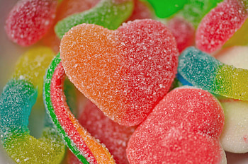 Sugar-Coated Heart Candy, food, candy HD wallpaper