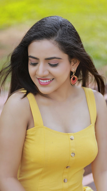 Harshita Gowda, kannada actress, model HD phone wallpaper