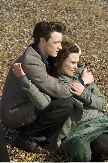Atonement, Keira Knightley, Romance tragedy, World War II HD phone wallpaper