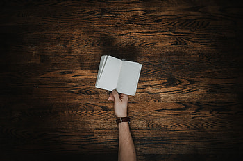 Hand, Miscellanea, Miscellaneous, Wood, Wooden, Table, Notebook, Notepad HD wallpaper