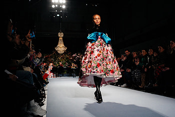 Best of London, Fashion Week highlights, Captivating visuals, New fashion trends HD wallpaper