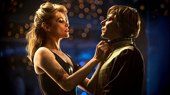 Emmanuelle Seigner, Mature role, Venus in Fur, Acting prowess HD wallpaper
