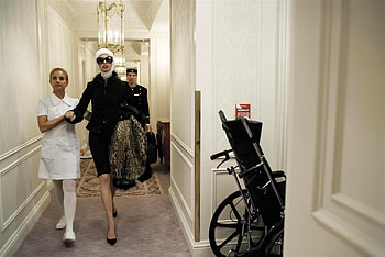 Makeover Madness 02, linda evangelista, fashion, vogue italia, vogue, editorial, steven meisel HD wallpaper