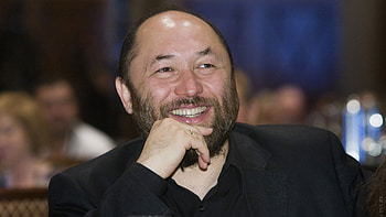 Timur Bekmambetov profile, Career overview, Filmography, Directing style HD wallpaper