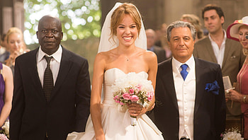 Serial (Bad) Weddings (2022) movie HD wallpaper