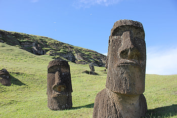Ancient society, Easter Island civilization, Sophisticated culture, Archeological marvel HD wallpaper