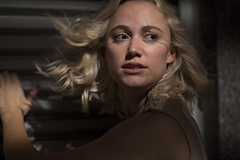 Maika Monroe movies, Maika Monroe Tau, Film still, Celebrity HD wallpaper