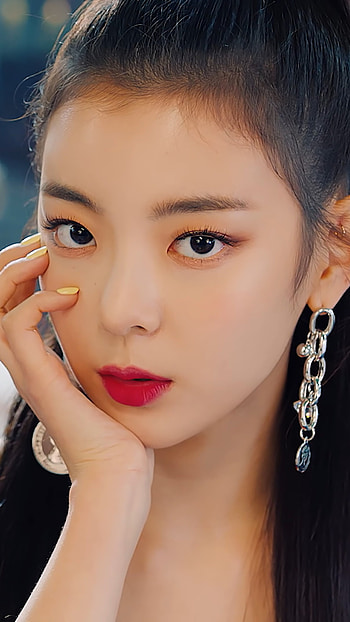 Lia , ITZY member, Captivating , K-pop beauty HD phone wallpaper