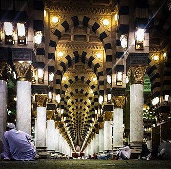 Madina, metropolitan_area, street_light HD wallpaper