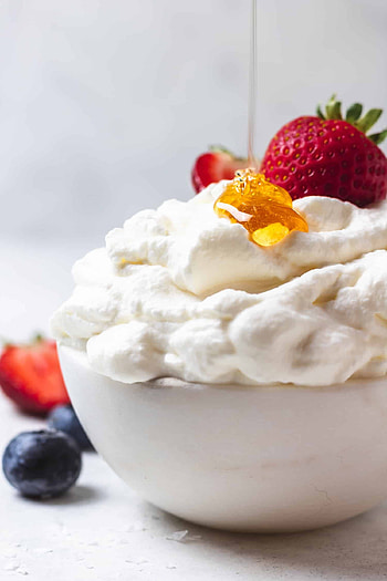 Salted honey cream, Fluffy delight, Rich flavor, Perfect topping HD phone wallpaper