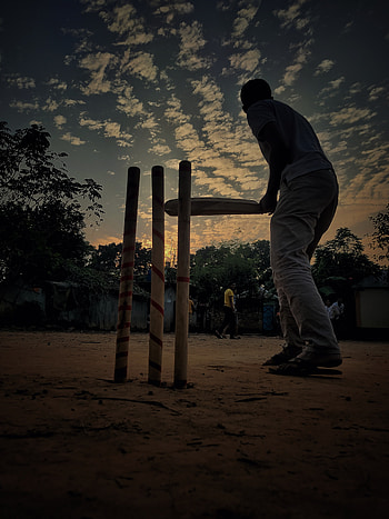 Cricket, cloud, sky HD phone wallpaper