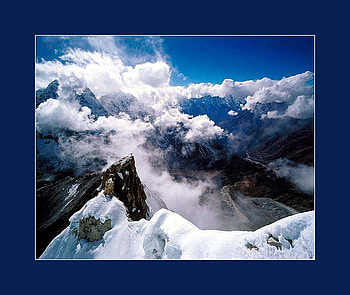 Snowcapped Mountains, snowy, pretty, scenic, snowcapped, mountains HD wallpaper