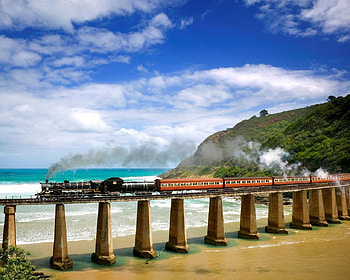 Outeniqua Choo Tjoe Steam Train, sky, train, ocean, beach HD wallpaper