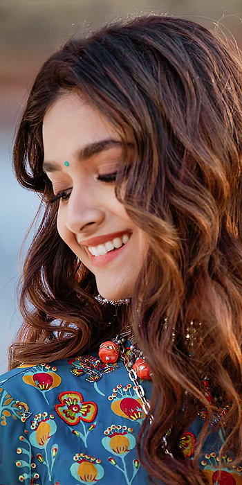 Keerthy suresh, actress, keerthysuresh, keerthy_suresh, keerthi, kalavati, tollywood, Bollywood, keerthi_suresh, keerthisuresh HD phone wallpaper