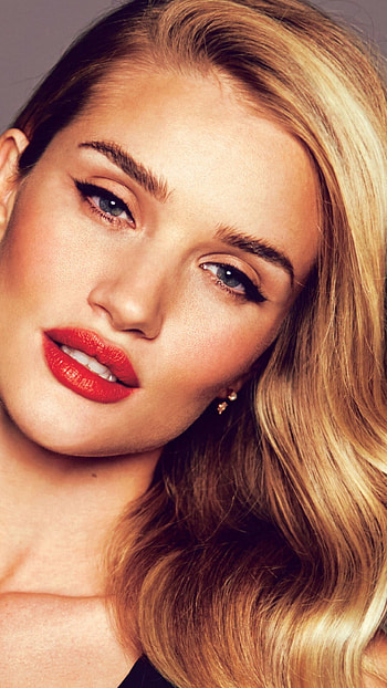 Rosie Huntington-Whiteley, Model's , Room interior, Sea backdrop HD phone wallpaper
