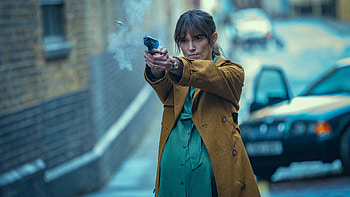 Keira Knightley in Black Doves - Ultra, TV Show, Keira Knightley, shooting HD wallpaper