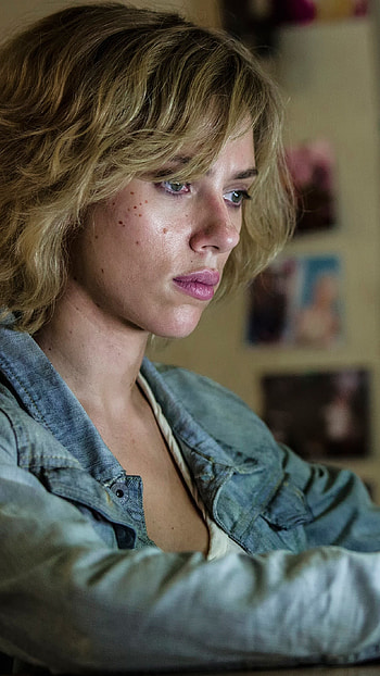 Lucy, Scarlett Johansson, Film beauty, Compelling performance HD phone wallpaper