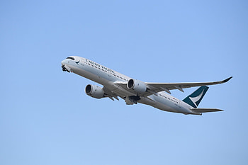 Cathay Pacific, flight operations, airline schedule, travel industry HD wallpaper