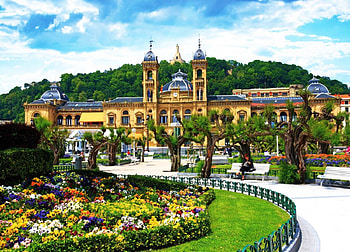Town Hall, San Sebastian, Spain, buildings, clouds, europe, city HD wallpaper