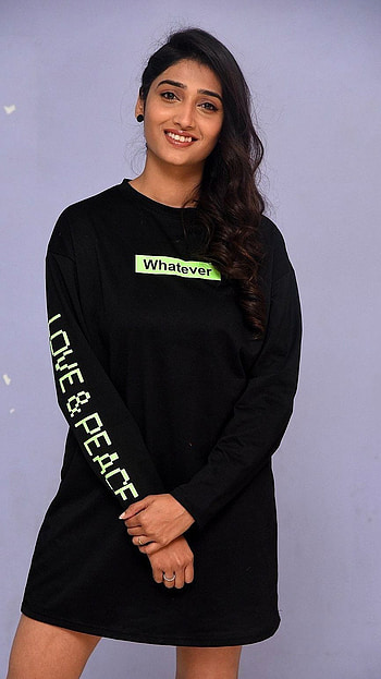 Priya vadlamani, telugu actress HD phone wallpaper