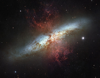 Universe, Stars, Galaxy, Starburst, Star Formation, Messier 82, M82 HD wallpaper