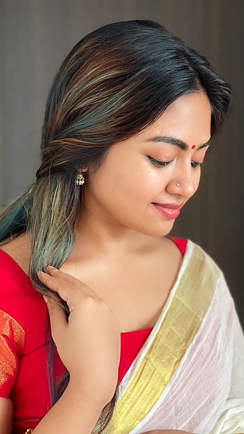 Shalin zoya, malayalam actress HD phone wallpaper
