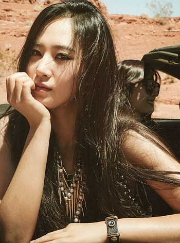 Kwon Yuri, Music icon, Girls' Generation member, Stylish beauty HD phone wallpaper