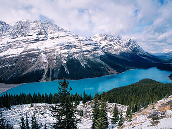 Peyto Lake, Banff National Park, Alberta, Canada, blue, winter, white, landscape, cold, mountain, lake, daylight, day, clouds, trees, nature, sky, canada, water, forest HD wallpaper