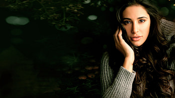 Â· Beautiful Indian Actress Nargis Fakhri 1 HD wallpaper