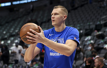 Kristaps Porzingis, Ruthless reaction HD wallpaper