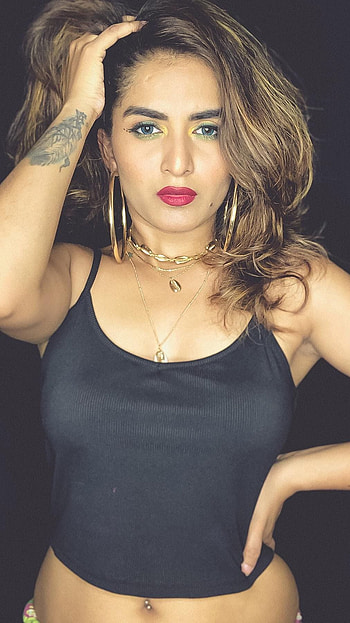 Trishaa kamlakar, model, navel HD phone wallpaper