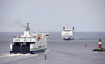 Rostock port, Ferry traffic, Port activities, Maritime gateway HD wallpaper