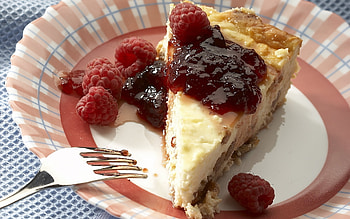 raspberry cheesecake, cheesecake, fork, raspberry, plate HD wallpaper