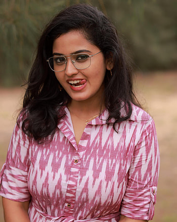 Anu shiv, glasses, face HD phone wallpaper