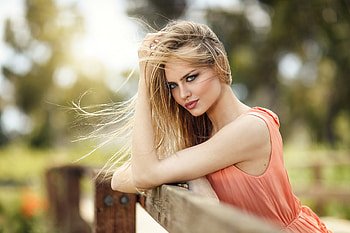 Fence Row, cowgirls, ranch, blondes, fence HD wallpaper