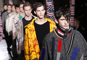 Raf Simons Save New York, Fashion revitalization, New perspective, Innovative design HD wallpaper