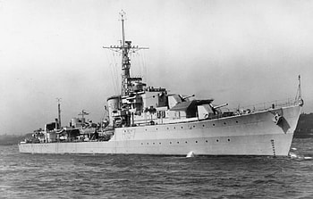 WORLD OF WARSHIPS HMS WHELP R 67, 186 crew, 1700 tons, lattice mast added, tripod mast HD wallpaper