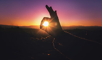 Sunset, Dark, Shine, Light, Hand, Fingers HD wallpaper