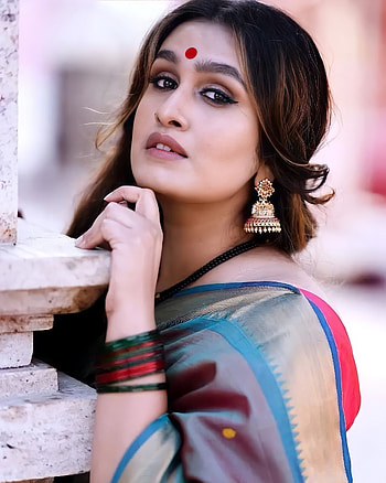 Kavitha Nair, organ, lip HD phone wallpaper