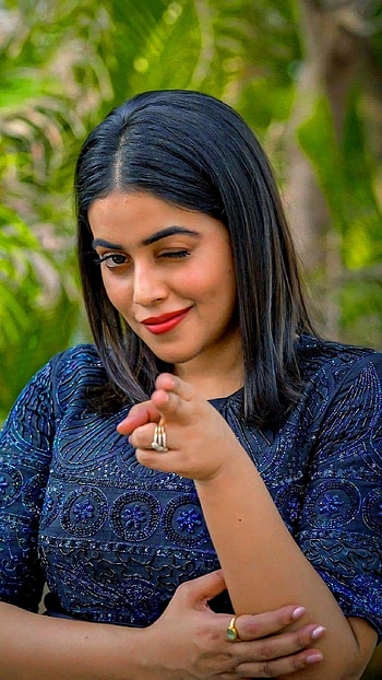 Poorna Kasim, telugu actress HD phone wallpaper