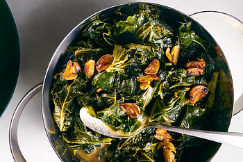 Braised greens perfection, Flavorful dish, Crispy garlic topping, Savory delight HD wallpaper